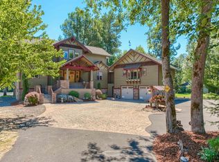 343 Rene Dr, Shady Cove, OR 97539