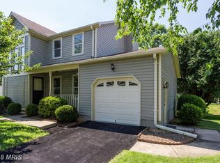 1100 Jeff Ryan Dr, Herndon, VA 20170