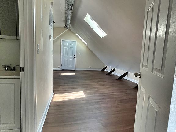 5th image of 3042 W Cullerton St #4R