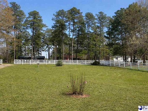 3rd image of 211 Rosenwald Rd