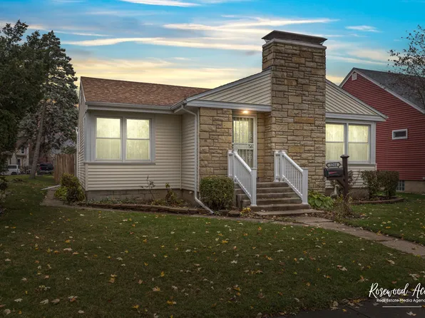 1264 S 5th Ave, Kankakee, IL 60901