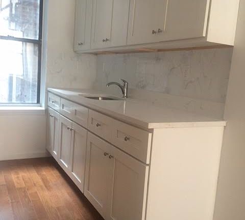 5th image of 272 Lincoln Pl APT A2