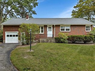 1045 O'Brien Avenue, Schenectady, NY 12303