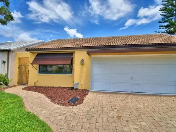 263 Mariposa St, Winter Haven, FL 33884