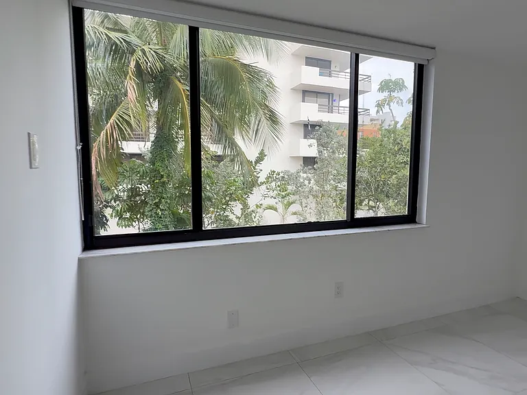730 Coral Way #302 — Photo 29