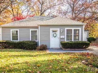 337 W Barrington Rd, Peoria, IL 61614