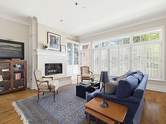 4th image of 1717 N Decatur Rd Unit 114