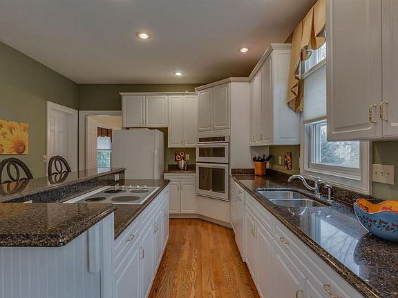 4th image of 51419 Stapleford Ct