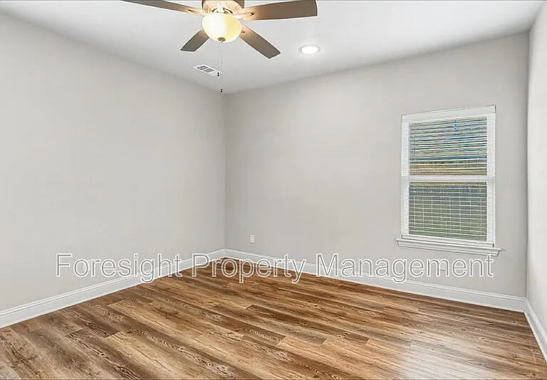 2902 Orchid Dr — Photo 8