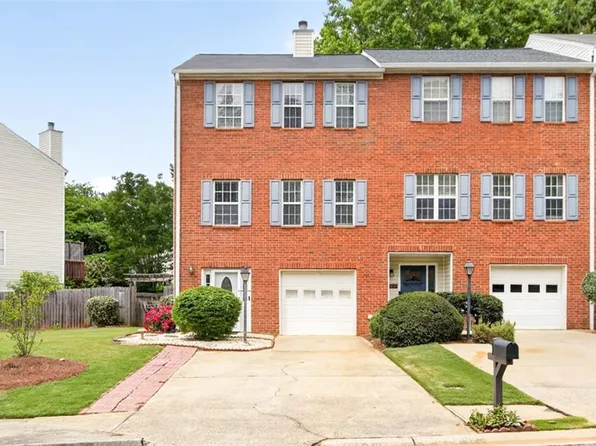 2484 Stonegate Dr NW, Acworth, GA 30101