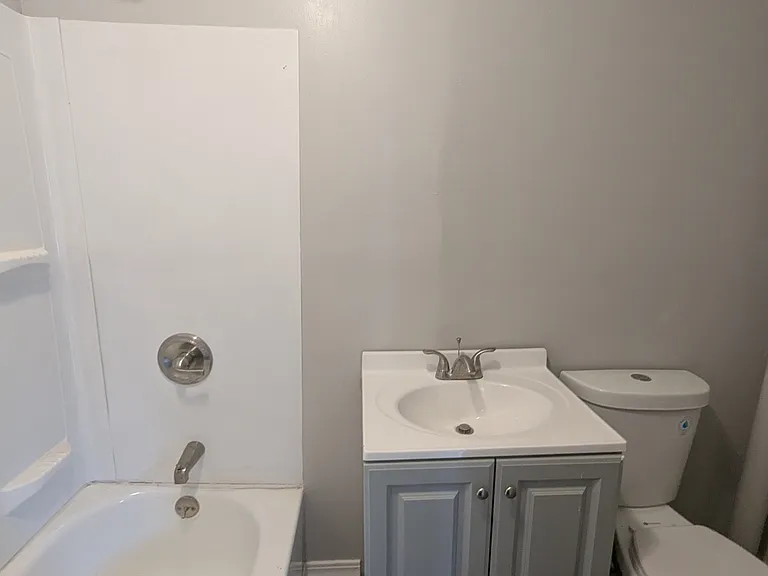 70 Sexton St — Photo 4