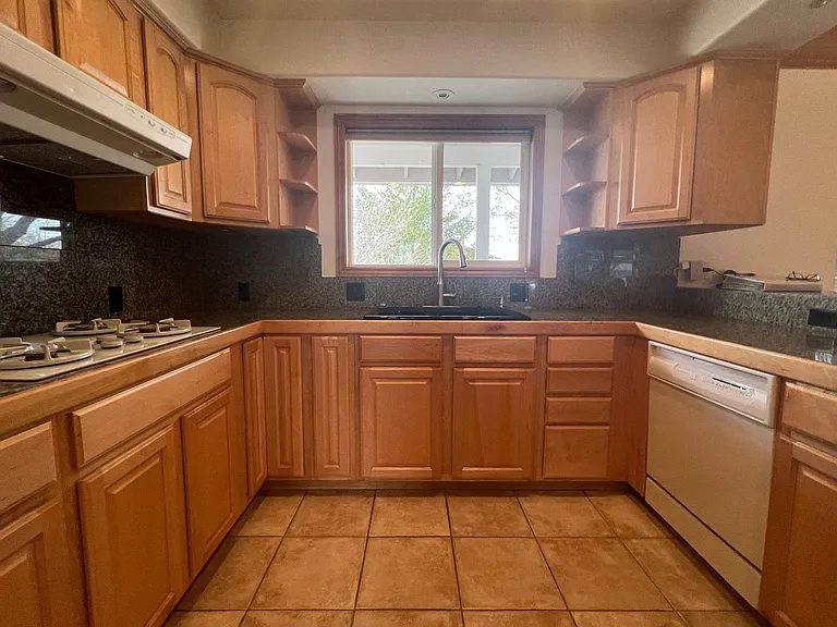 1668 County Rd — Photo 16