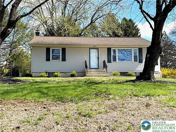 2nd image of 2701 Nazareth Rd
