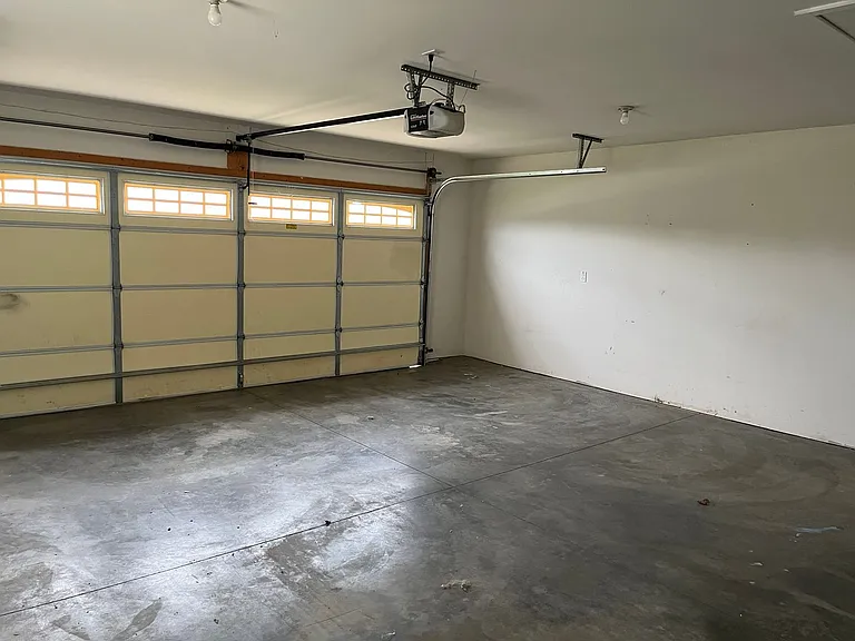 1123 Stonecrest Dr — Photo 22