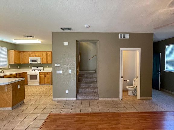 2nd image of 579 Chateau Way