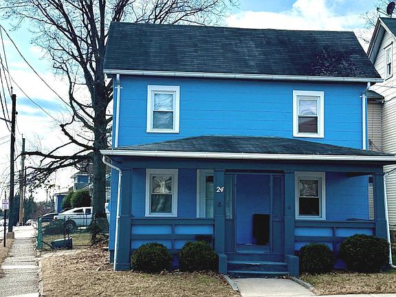 2nd image of 24 Chapel Ave
