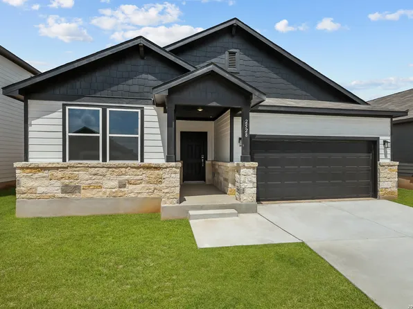 2528 Heritance Pass, Seguin, TX 78155