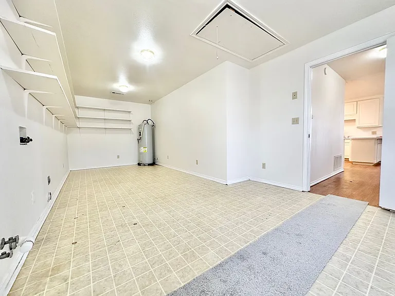 8869 Liberty Rd — Photo 10