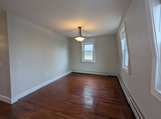 29 Brighton St #3, Providence, RI 02909