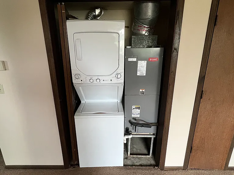 1807 Greenfield Ln SW #1 — Photo 13