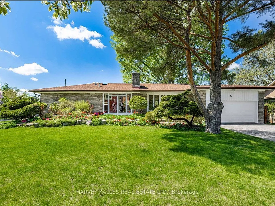 5 Parmbelle Cres