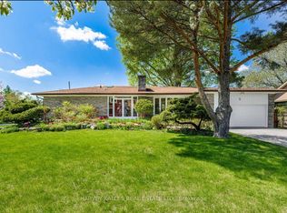 5 Parmbelle Cres, Toronto, ON M3A 3G5