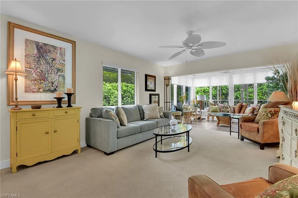 2 bed, 2.0 bath, 1150 sqft, $7,600 — Photo 3