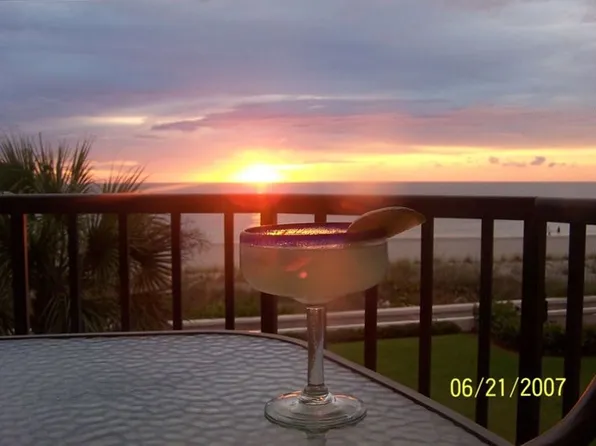 3500 Gulf Blvd APT 308, Belleair Beach, FL 33786