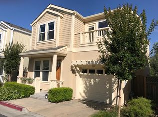 302 Creekside Village Dr, Los Gatos, CA 95032