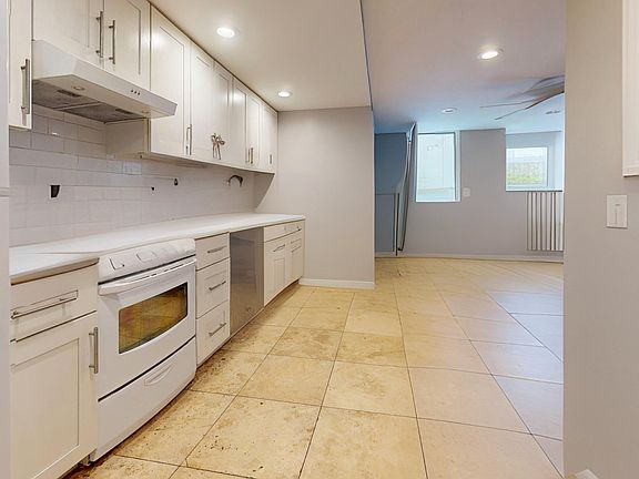 2nd image of 2449 32nd St #1