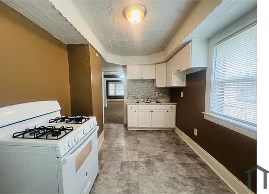 4 bed, 1581 sqft, $1,400 — Photo 4