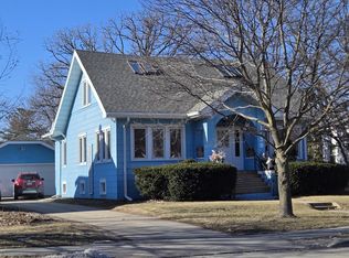 1639 Oregon St, Oshkosh, WI 54902