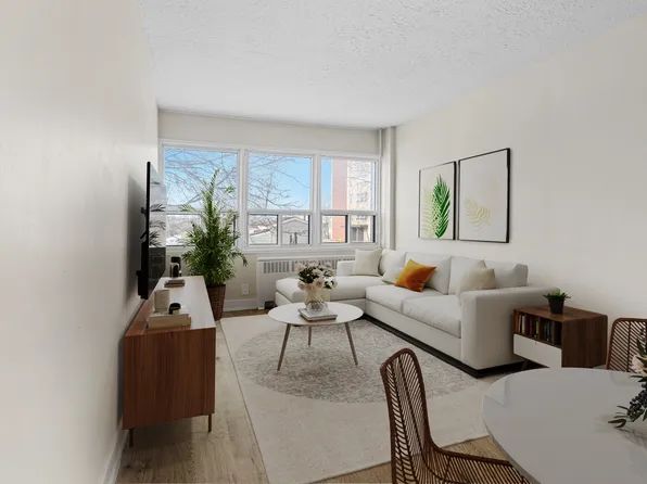 200 The Pkwy, Kingston, ON K7M 3E6