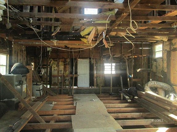 5th image of 730 N 7th St