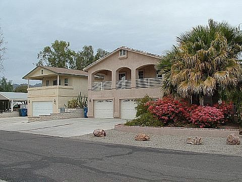 1st image of 423 Whitewater Dr