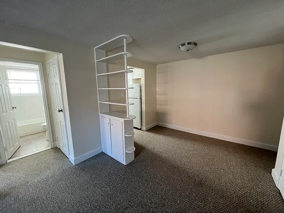 10 Brattle St #10