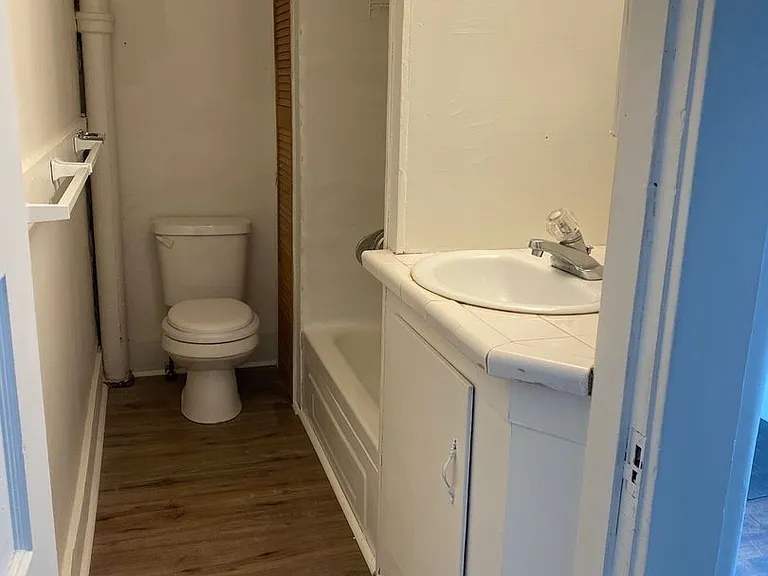 120 Main St. — Photo 13
