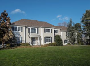 72 Conrad Rd, New Canaan, CT 06840