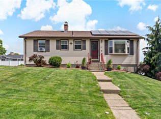 176 Rutland St, Cranston, RI 02920