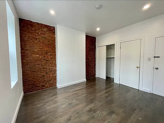 Rented by Oxford Property Group | media 45