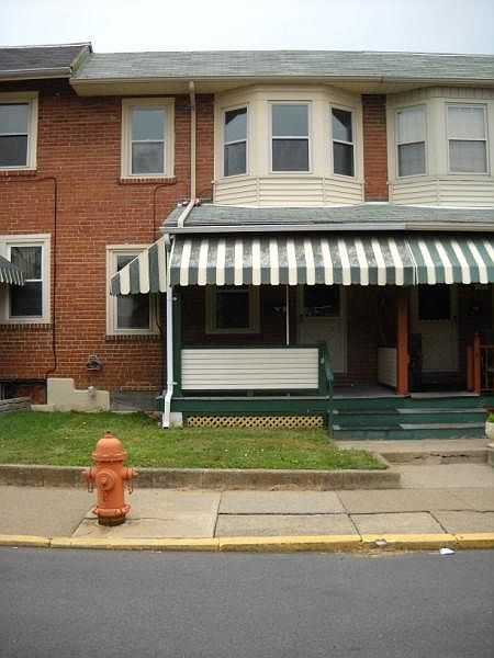 #8 Terrace Blvd.