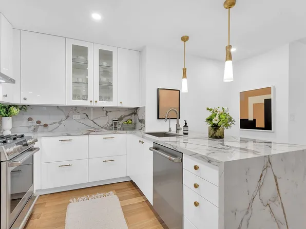 7 E 14th St APT 428, New York, NY 10003
