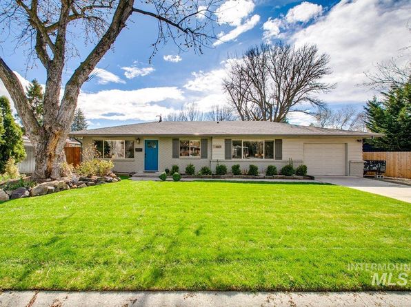 4809 W Greenbrier Dr, Boise, ID 83705