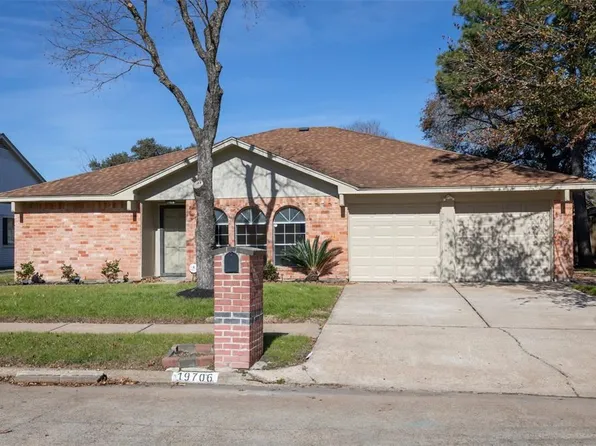 19706 San Gabriel Dr, Houston, TX 77084