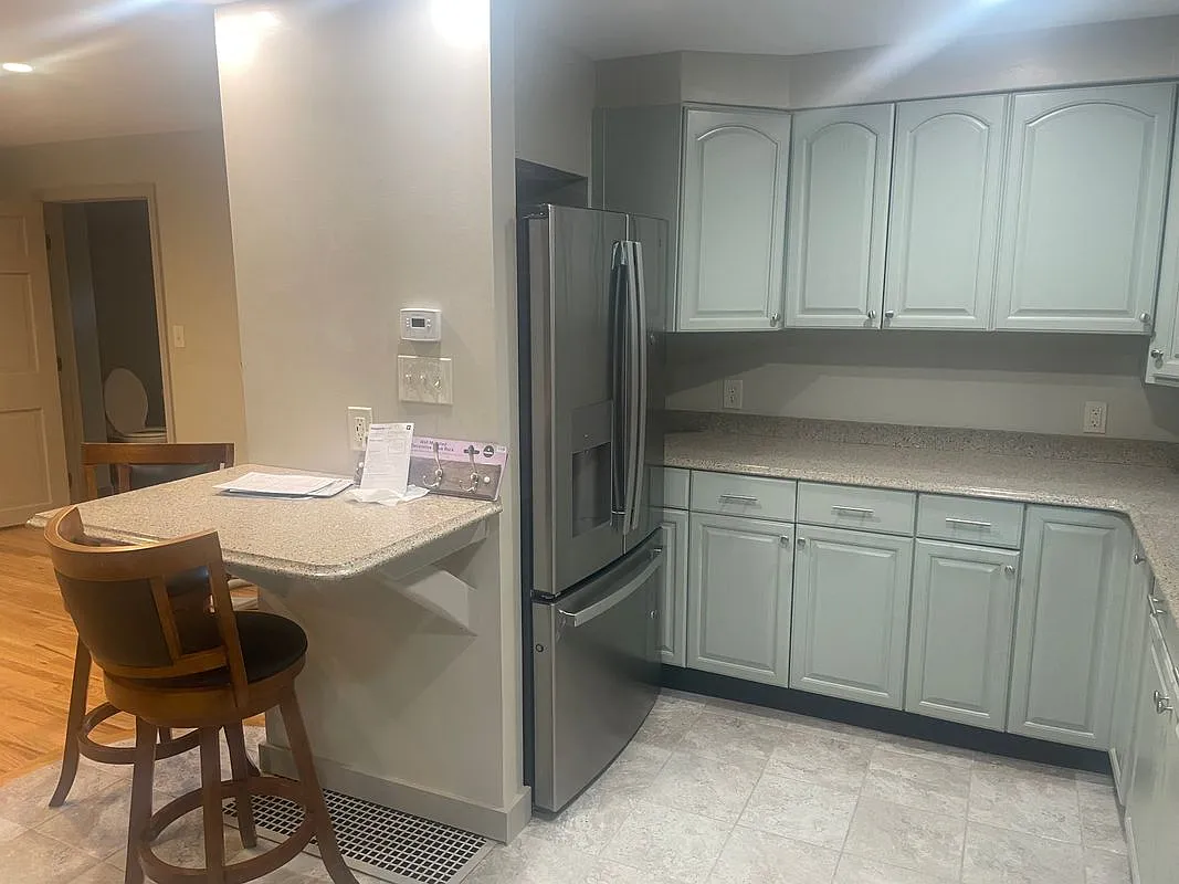 1 bed, 1.5 bath, 750 sqft, $1,800 — Photo 3
