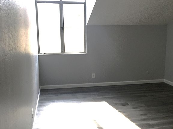 4th image of 2036 Klamath Ave APT 5