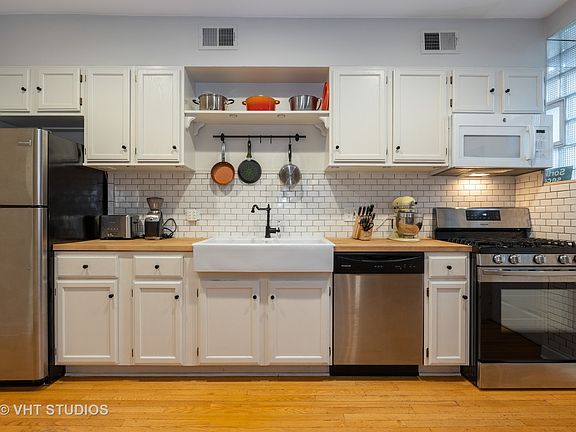 4th image of 2747 N Spaulding Ave APT 1S