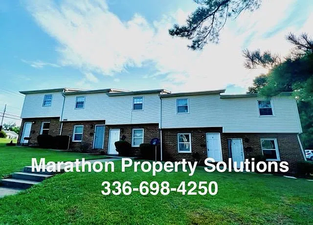 2 bed, 1.5 bath, 950 sqft, $1,025 — Photo 1