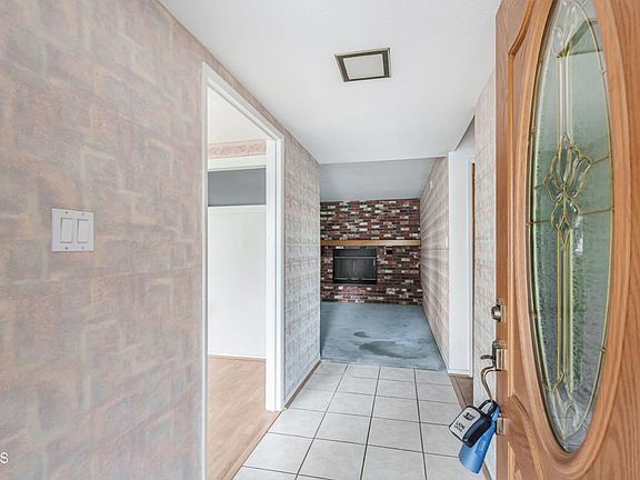 4th image of 4591 Hempstead St