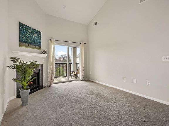 3rd image of 5142 Brittney Elyse Cir APT P